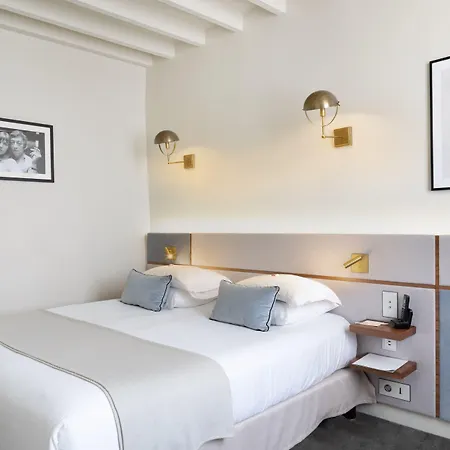 Verneuil Saint Germain Szálloda 4*