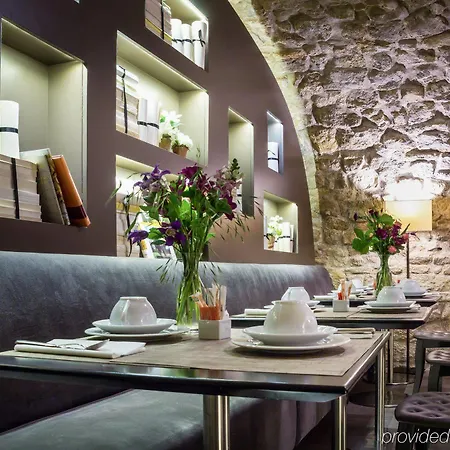 Szálloda Verneuil Saint Germain 4*