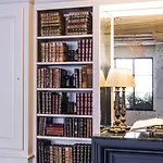Verneuil Saint Germain 4* Paris