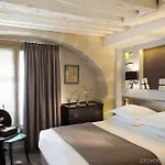 Verneuil Saint Germain 4* Paříž