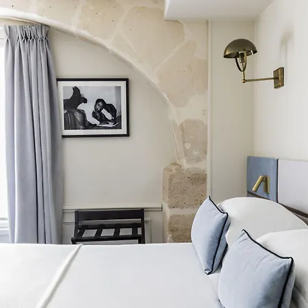 Hotel Verneuil Saint Germain 4*