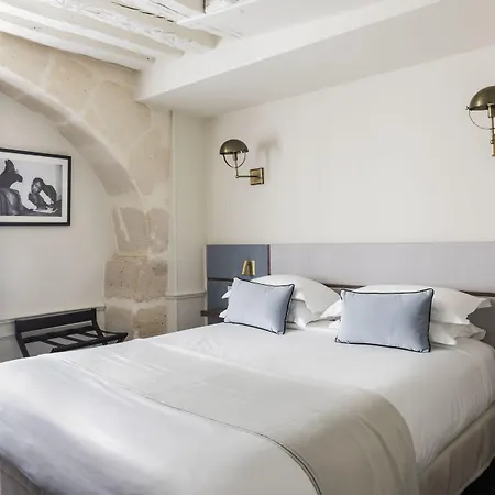 Verneuil Saint Germain Отель Париж