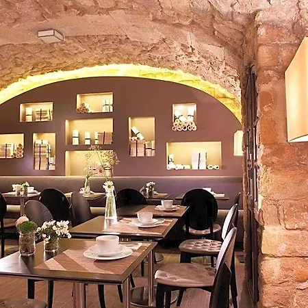 Hotel Verneuil Saint Germain 4*