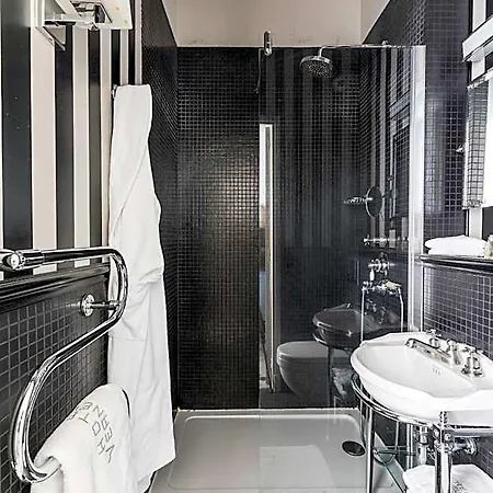 Verneuil Saint Germain Hotel Paryż