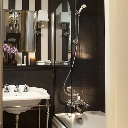 Verneuil Saint Germain Ξενοδοχείο 4*