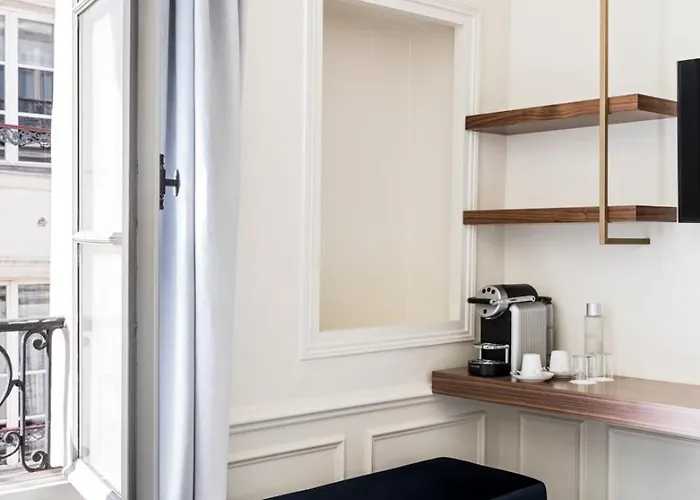 Verneuil Saint Germain 4*