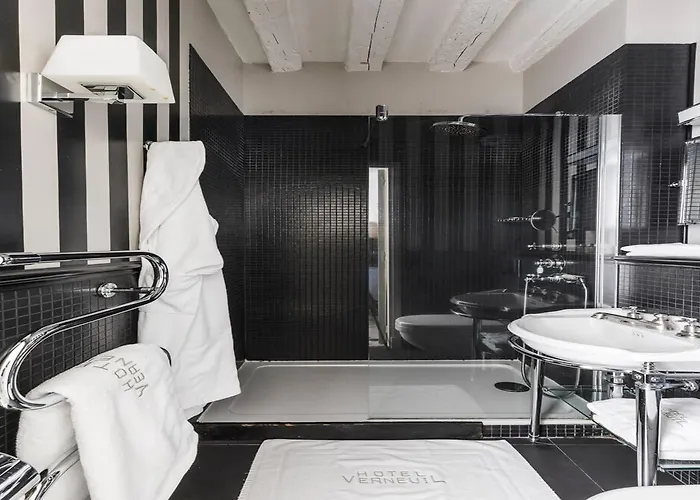 Verneuil Saint Germain 4*