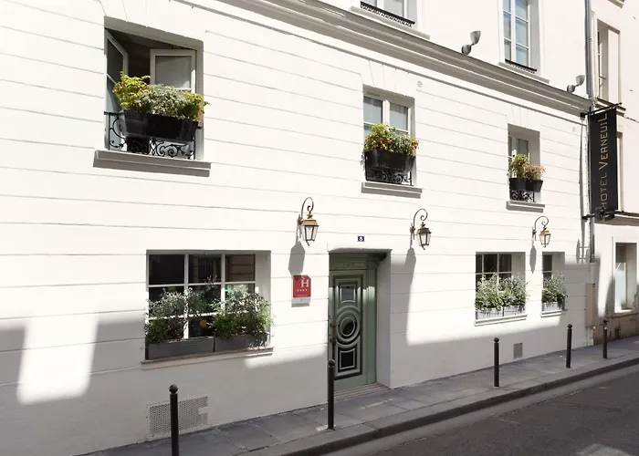 Verneuil Saint Germain Hotel 4*