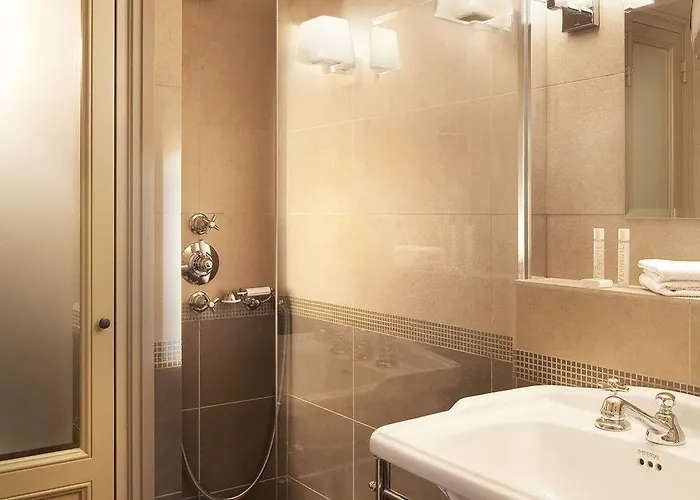 Verneuil Saint Germain 4*