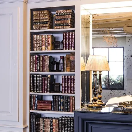 Hotel Verneuil Saint Germain Paris