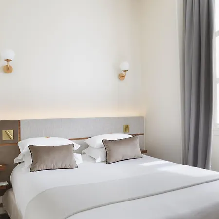 Verneuil Saint Germain Hotel Paris
