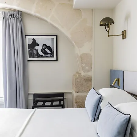 Ξενοδοχείο Verneuil Saint Germain 4*